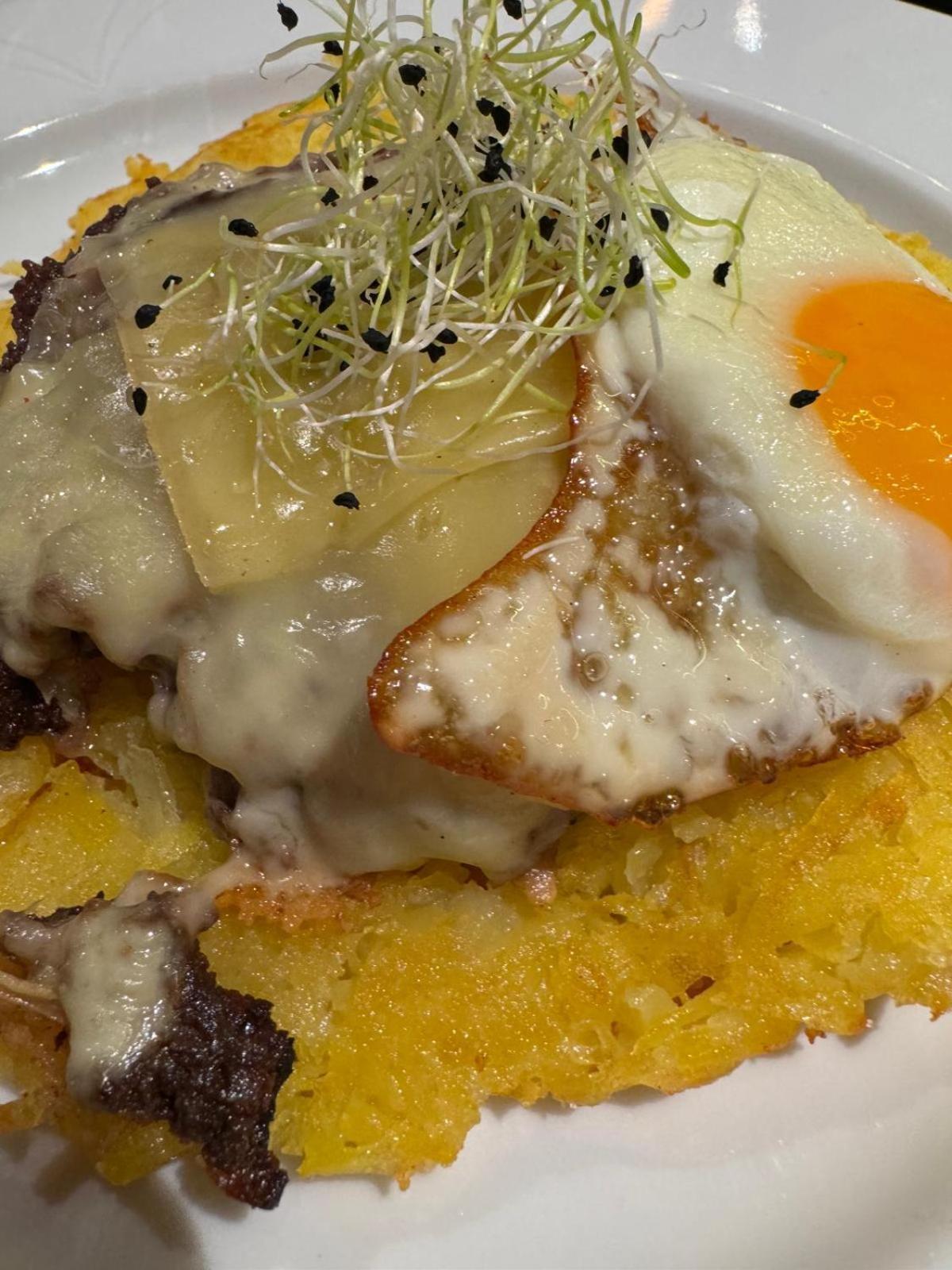 Hotel La Tour D'Ai 莱森 外观 照片